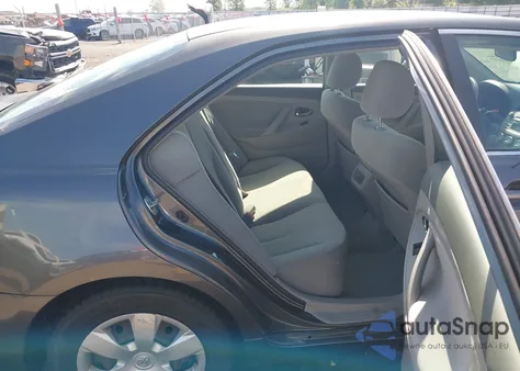 2009 Toyota Camry Le z USA, uszkodzony, nr VIN 4T4BE46K79R091866